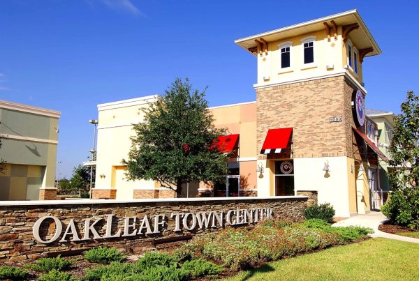 Oakleaf Town Center endcap outparcel retail building Jacksonville Florida