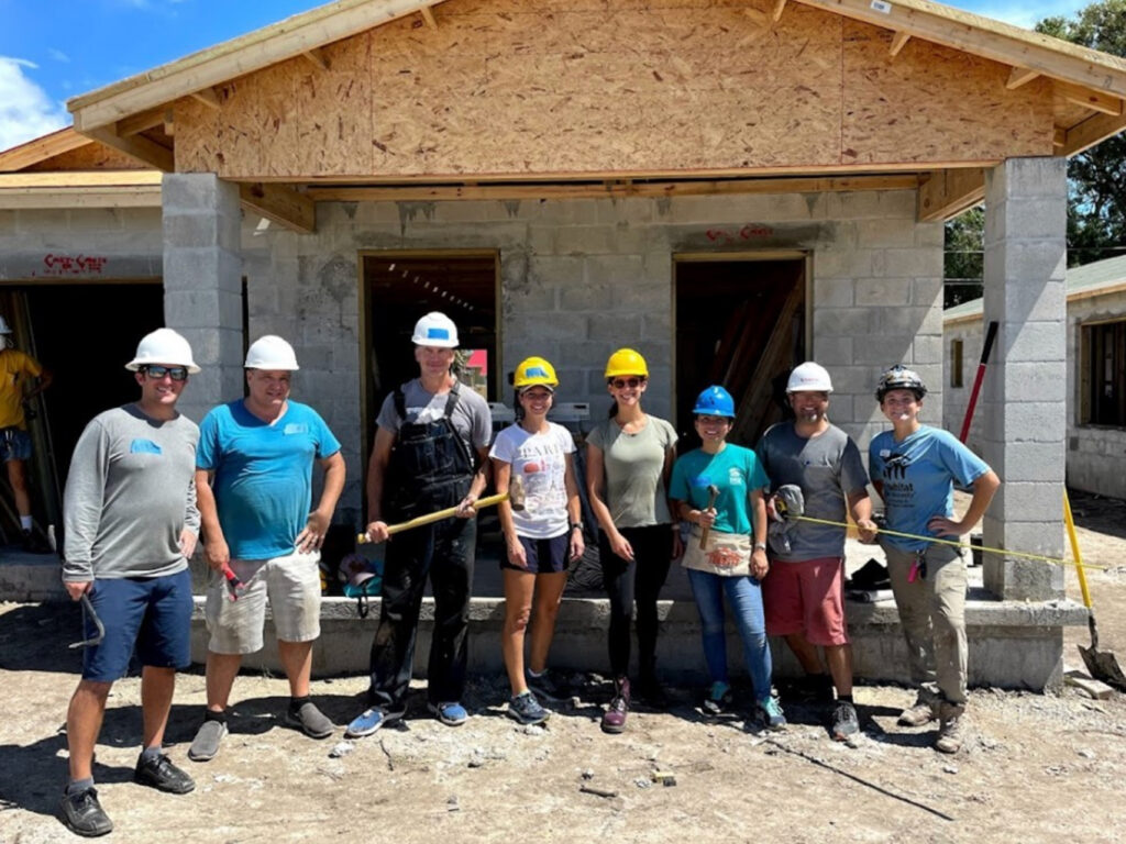 Sembler-Habitat for Humanity Sembler Employees Supporting Habitat for Humanity